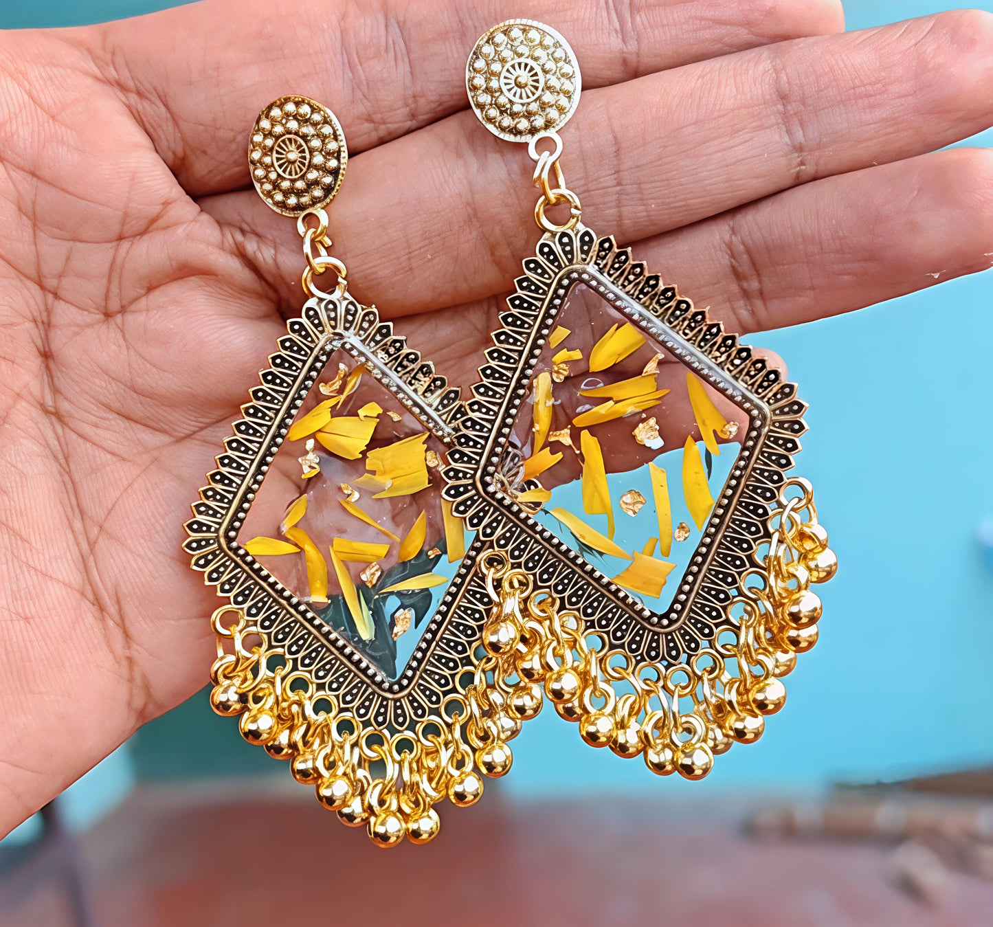 Resi Golden Finish Customized Jhumka